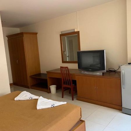 Pat Place Aparthotel Chiang Mai Luaran gambar